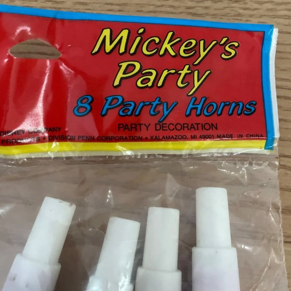 Vintage Beach Disney Mickey and Friends Birthday Party Horns Set of 8 New 1980s